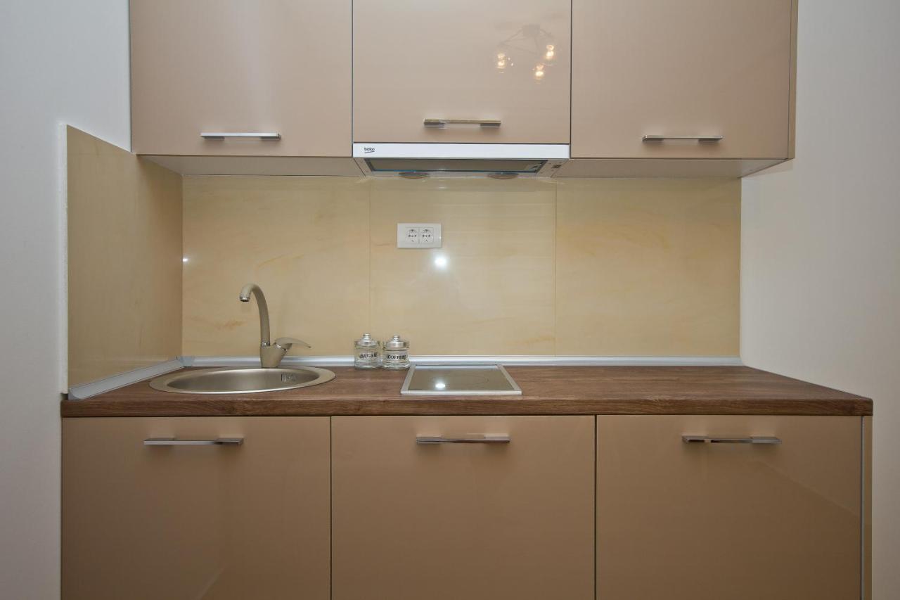Igman Apartments Tivat Eksteriør bilde