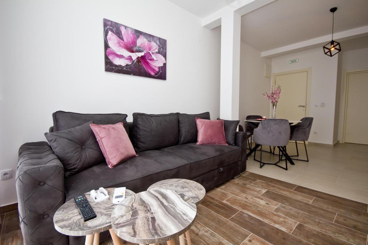 Igman Apartments Tivat Eksteriør bilde