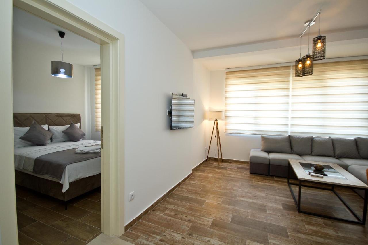 Igman Apartments Tivat Eksteriør bilde