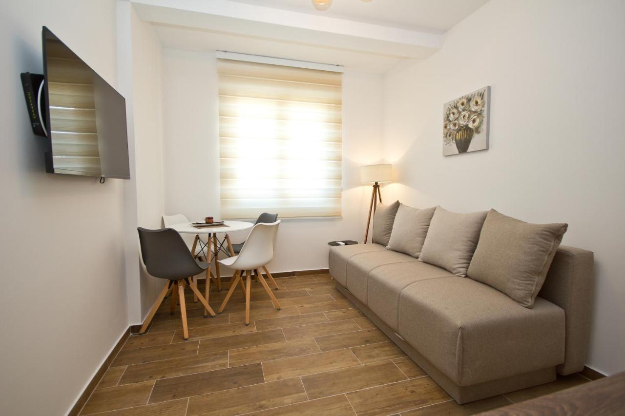 Igman Apartments Tivat Eksteriør bilde