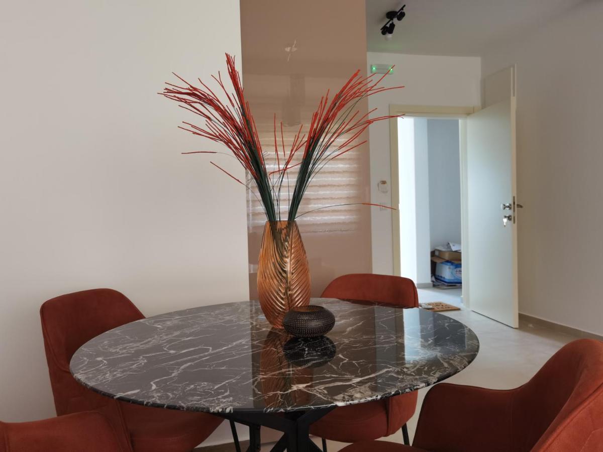 Igman Apartments Tivat Eksteriør bilde